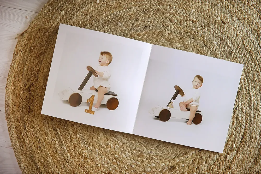 An image showcasing the lay-flat pages of our product.